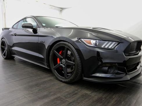 Used 2017 Ford Mustang GT Premium w/ GT Performance Package RWD image 24