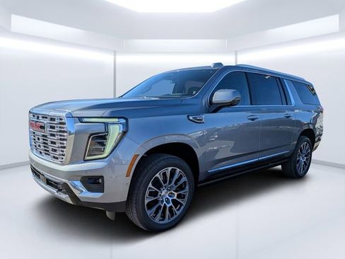 New 2026 GMC Yukon XL Denali w/ Sun & Power Step Package image 7