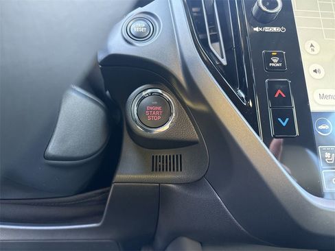 New 2025 Subaru Forester Touring w/ Protection Package image 32