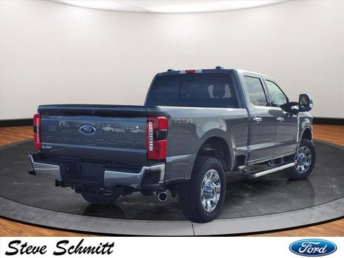New 2026 Ford F250 Lariat w/ Chrome Package image 23