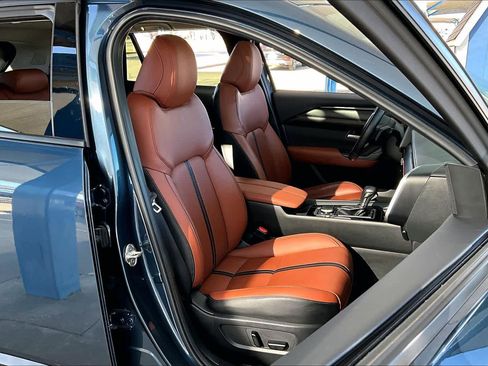 Used 2023 MAZDA CX-50 AWD 2.5 Turbo w/ Premium Pkg image 8