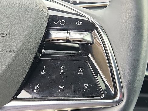 Certified 2025 Cadillac Optiq Luxury 2 w/ LPO, Floor Liner Package image 22