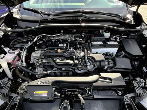 Used 2023 Toyota Corolla Cross LE image 30