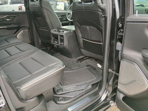 Used 2019 RAM 1500 Limited image 17