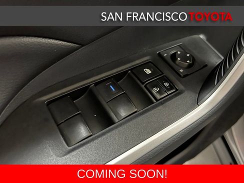 Used 2019 Toyota RAV4 XLE image 37