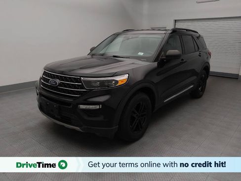 Used 2020 Ford Explorer XLT w/ Equipment Group 202A AWD/4WD image 1