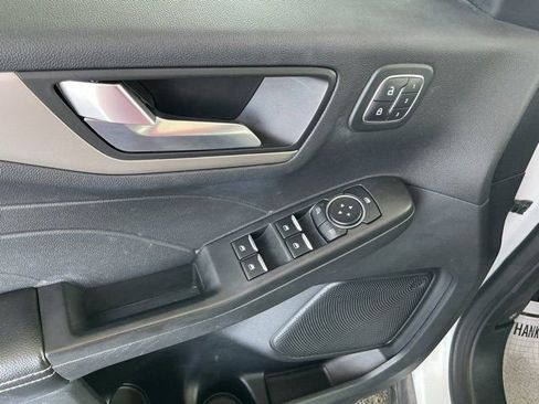 Used 2021 Ford Escape SEL w/ Technology Package image 15