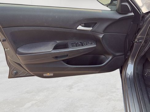 Used 2012 Honda Accord LX image 13