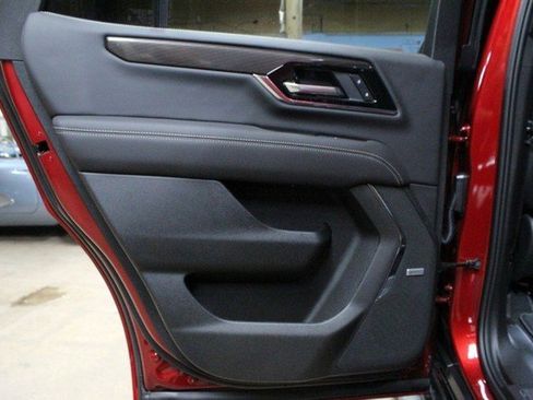 New 2026 GMC Yukon Elevation image 16