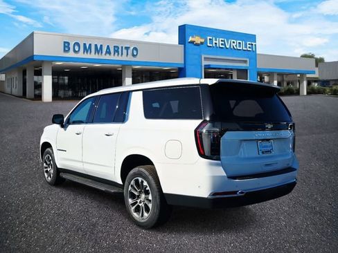New 2026 Chevrolet Suburban LT w/ Comfort Package image 3