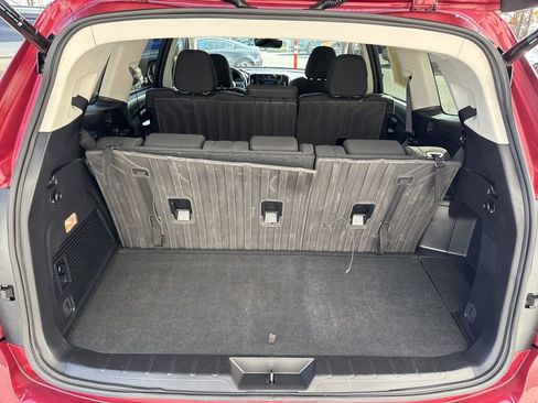 Used 2023 Subaru Ascent Premium w/ Convenience Package image 12