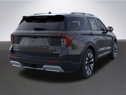 New 2026 Ford Explorer Platinum w/ LUX Leather Package AWD/4WD image 8