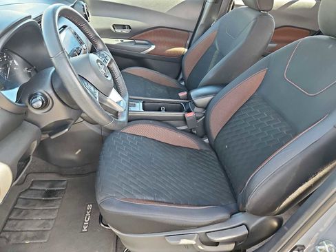 Used 2021 Nissan Kicks SR w/ Interior Electronics Package image 17