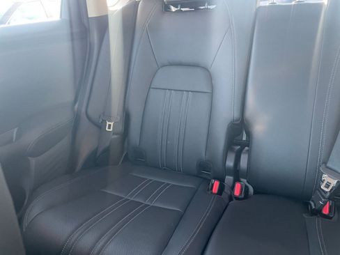 Used 2025 Honda HR-V EX-L image 37