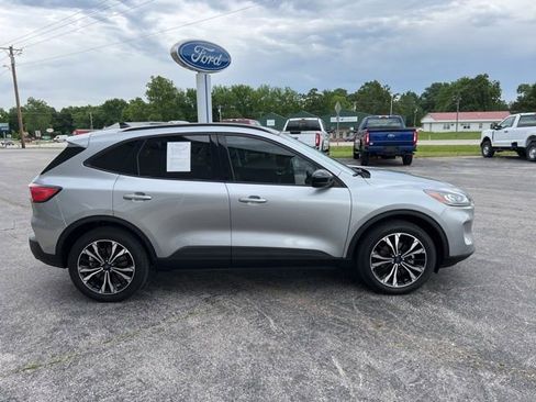 Used 2021 Ford Escape SEL w/ SEL Stealth AWD Package image 4