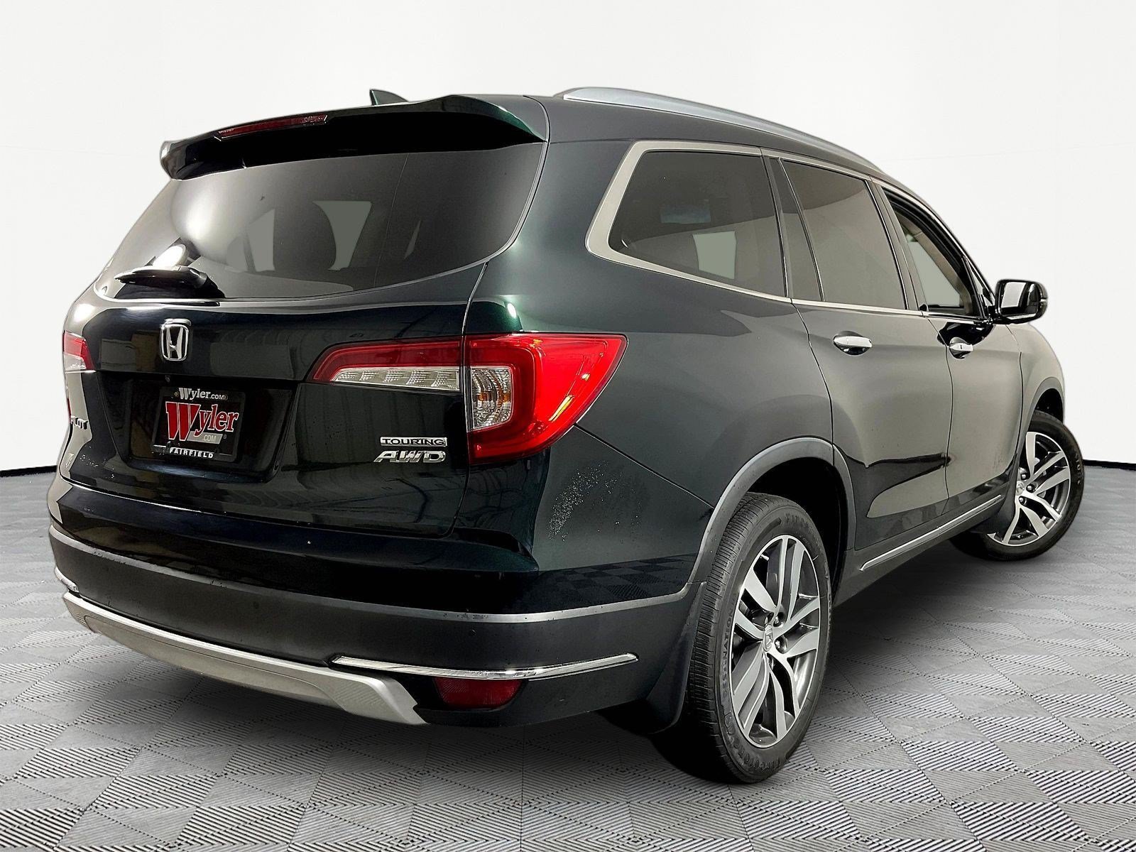 Used 2020 Honda Pilot Touring image 6