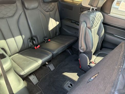 Used 2021 Hyundai Palisade Limited w/ Cargo Package AWD/4WD image 21