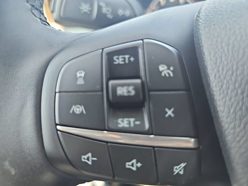 Used 2024 Ford Maverick Lariat w/ FX4 Off-Road Package AWD/4WD image 16