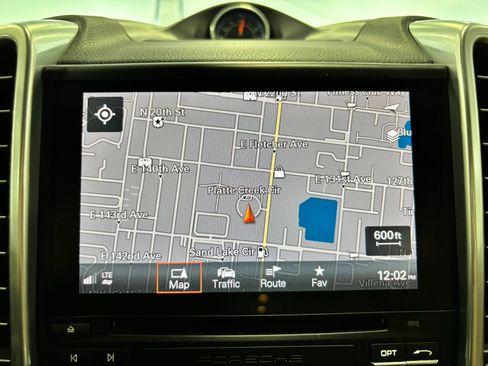 Used 2017 Porsche Cayenne Platinum Edition w/ Premium Package (PJV) image 36