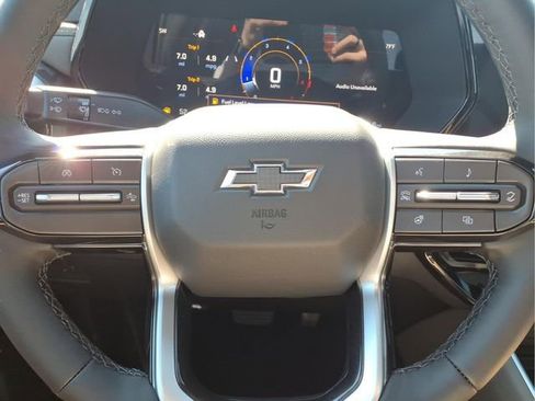 New 2026 Chevrolet Colorado ZR2 w/ Technology Package image 13