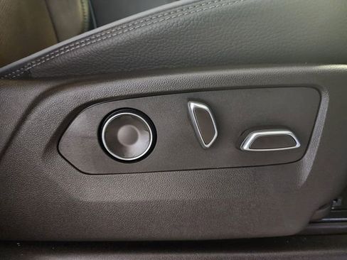 Used 2024 GMC Sierra 1500 Denali image 19