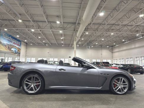 Used 2014 Maserati GranTurismo MC image 5