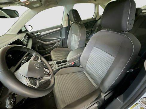 Used 2025 Volkswagen Jetta S image 13