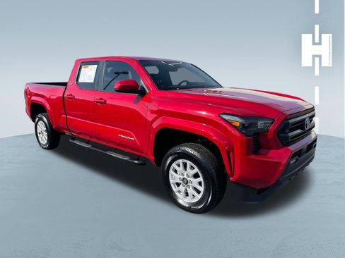 Used 2024 Toyota Tacoma SR5 RWD image 2