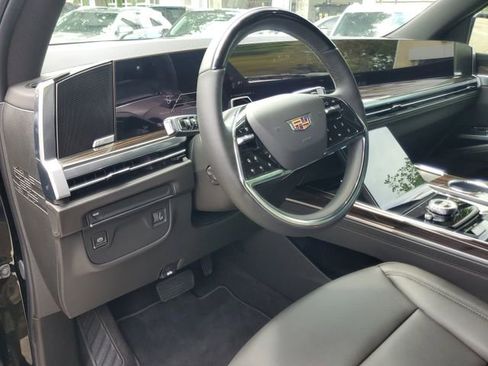 Certified 2026 Cadillac Escalade 2WD image 18