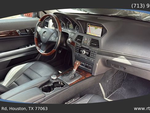 Used 2011 Mercedes-Benz E 550 Coupe image 30