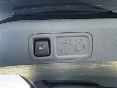 Used 2019 Lincoln Navigator Reserve w/ Cargo Package image 10