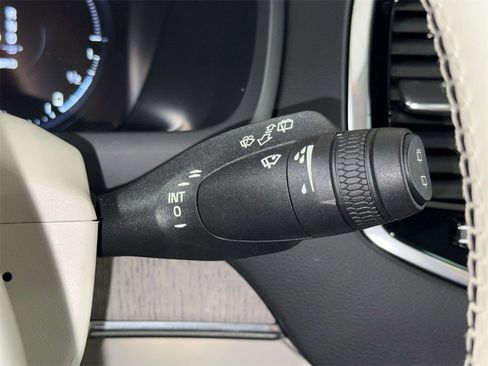Used 2021 Volvo XC90 T8 Inscription w/ Protection Package Premier image 29