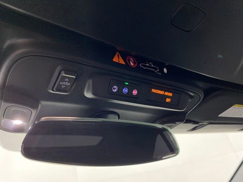 Used 2024 Chevrolet Camaro LT image 25