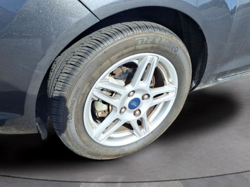 Used 2019 Ford Fiesta SE image 11