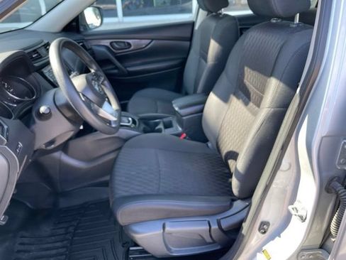 Used 2020 Nissan Rogue S AWD/4WD image 11