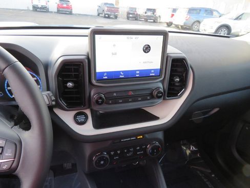 New 2024 Ford Bronco Sport Heritage w/ Heritage Convenience Package image 37