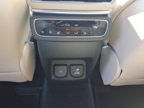 New 2026 Genesis GV80 3.5T Advanced AWD/4WD image 12