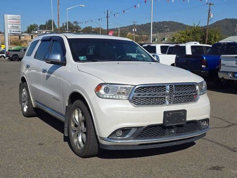 Used 2017 Dodge Durango Citadel w/ Technology Group AWD/4WD image 4