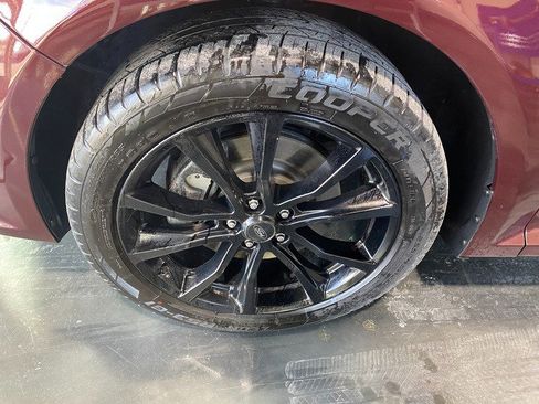 Used 2019 Ford Flex SEL w/ Equipment Group 202A AWD/4WD image 9