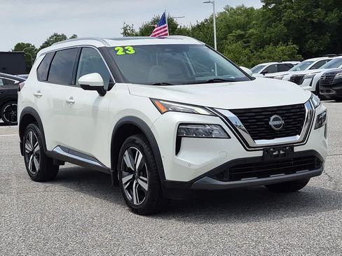 Used 2023 Nissan Rogue SL w/ SL Premium Package AWD/4WD image 2