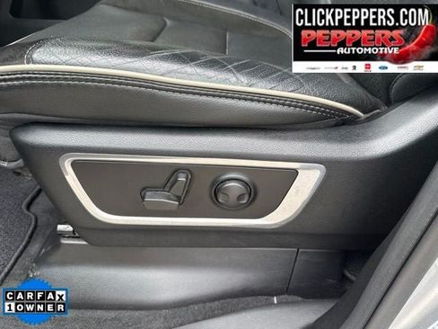 Used 2022 RAM 1500 Laramie w/ Sport Appearance Package AWD/4WD image 12