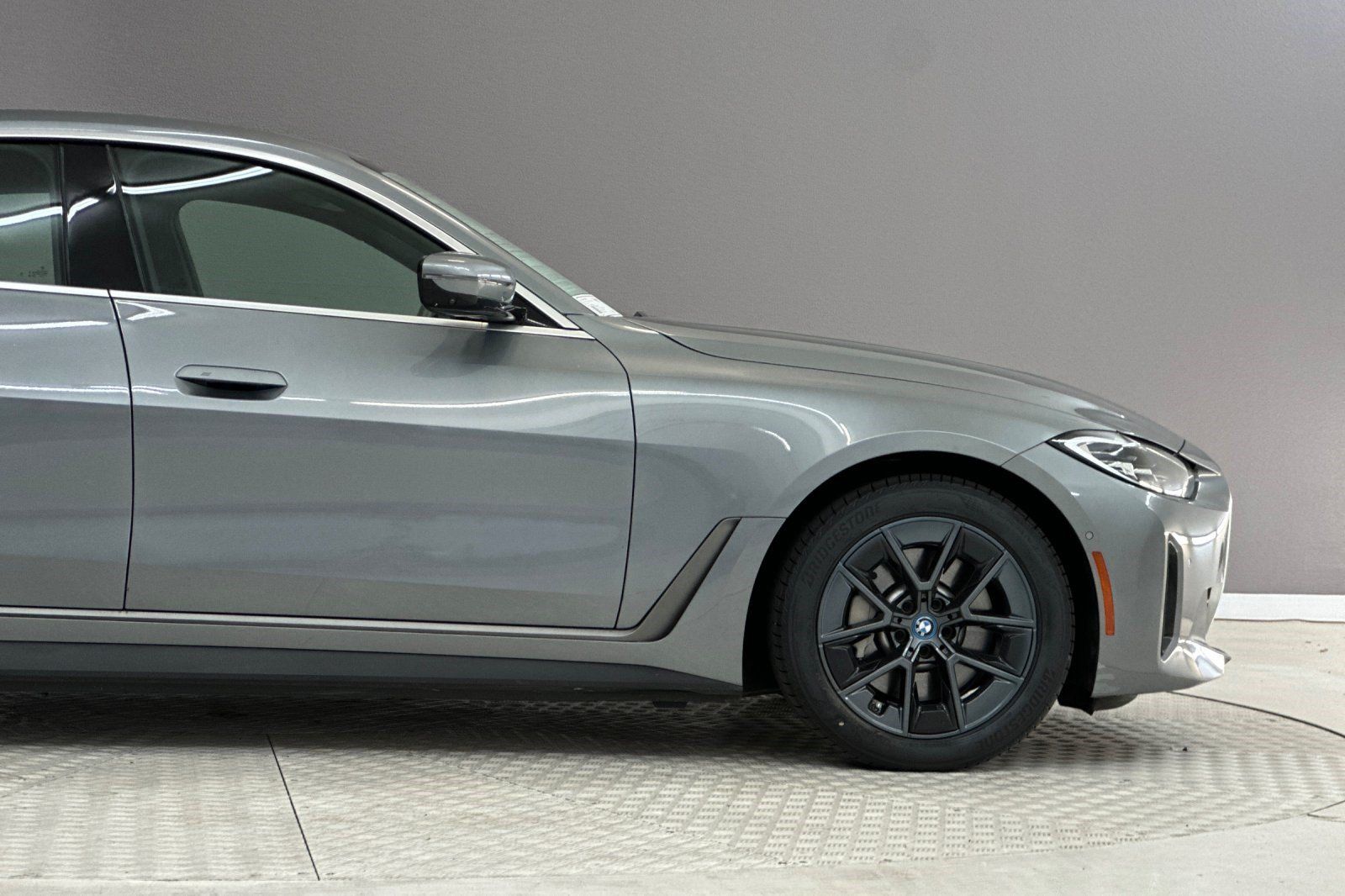 Used 2024 BMW i4 eDrive35 w/ Premium Package RWD image 36