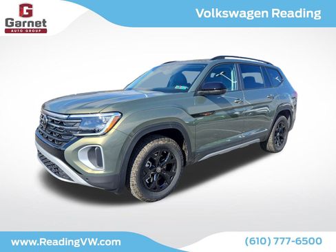 New 2026 Volkswagen Atlas Peak Edition image 1