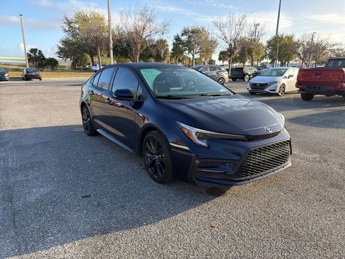 Used 2023 Toyota Corolla SE image 7