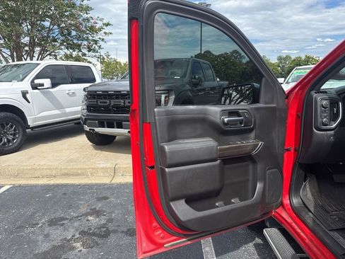 Used 2019 Chevrolet Silverado 1500 LT w/ All-Star Edition AWD/4WD image 9