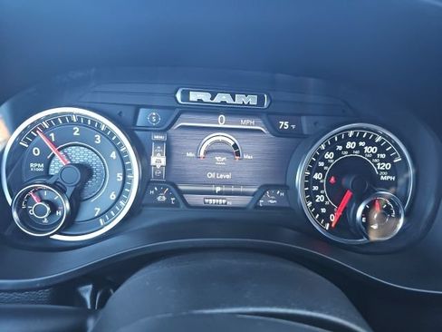 Used 2025 RAM 1500 Big Horn AWD/4WD image 16