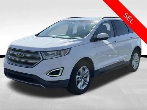 Used 2017 Ford Edge SEL w/ Class II Trailer Tow Package AWD/4WD image 3