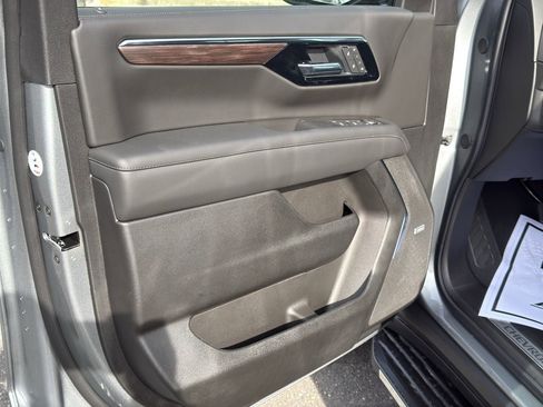 New 2026 Chevrolet Tahoe LT w/ Comfort Package image 9