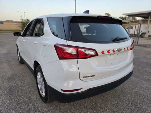 Used 2021 Chevrolet Equinox LS AWD/4WD image 5