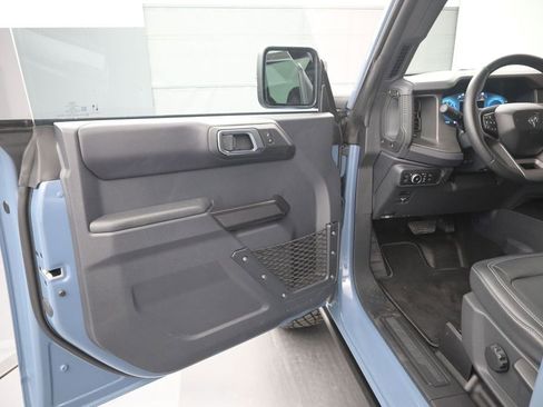 Certified 2025 Ford Bronco Badlands AWD/4WD image 14
